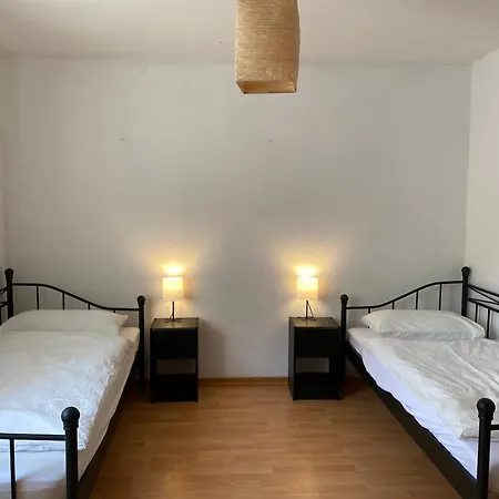 Apartment 1995